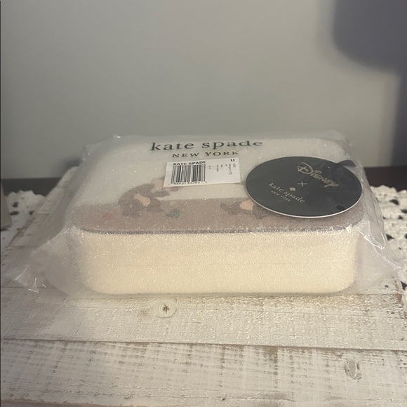 Nwt Kate spade chip and dale mini camera bag - Picture 5 of 5